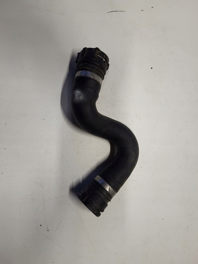 фото №1, Шланг труба wąż wody audi a4 b9 8w a5 8w0122101a