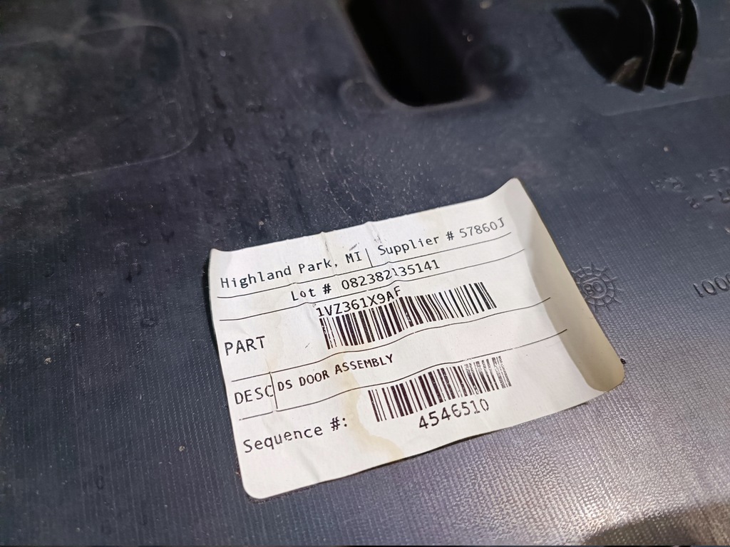 фото №14, Обшивка двері перед правий dodge ram 1500 sport 2013-2018