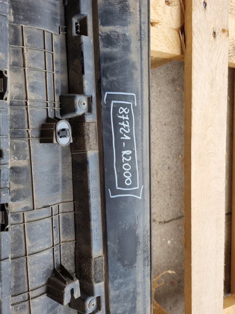 фото №12, Kia sportage v молдинг двері ліва перед 87721-r2000