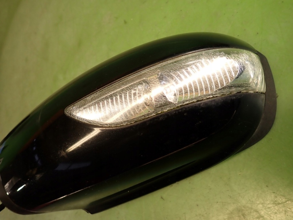 Дзеркало ліва mercedes w245 07r в Україні