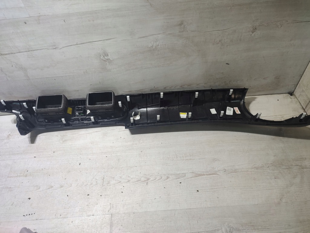 фото №6, Hyundai kona i 2018 рамка панели приборной панели