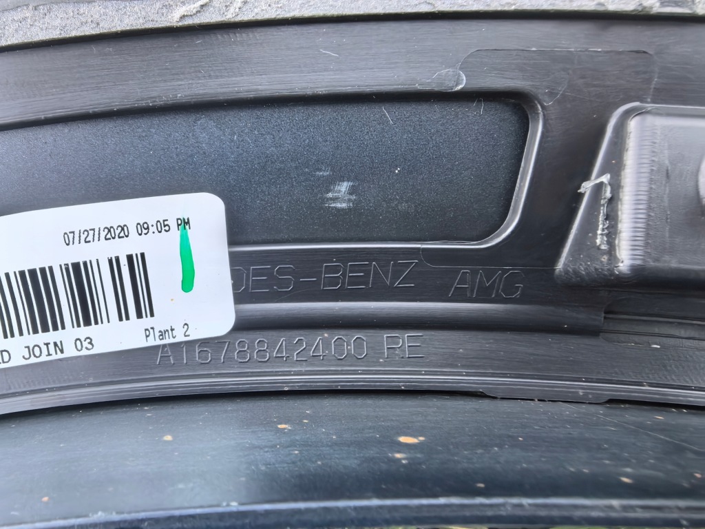 Mercedes gls 167 amg молдинг крыла правая перед Цена