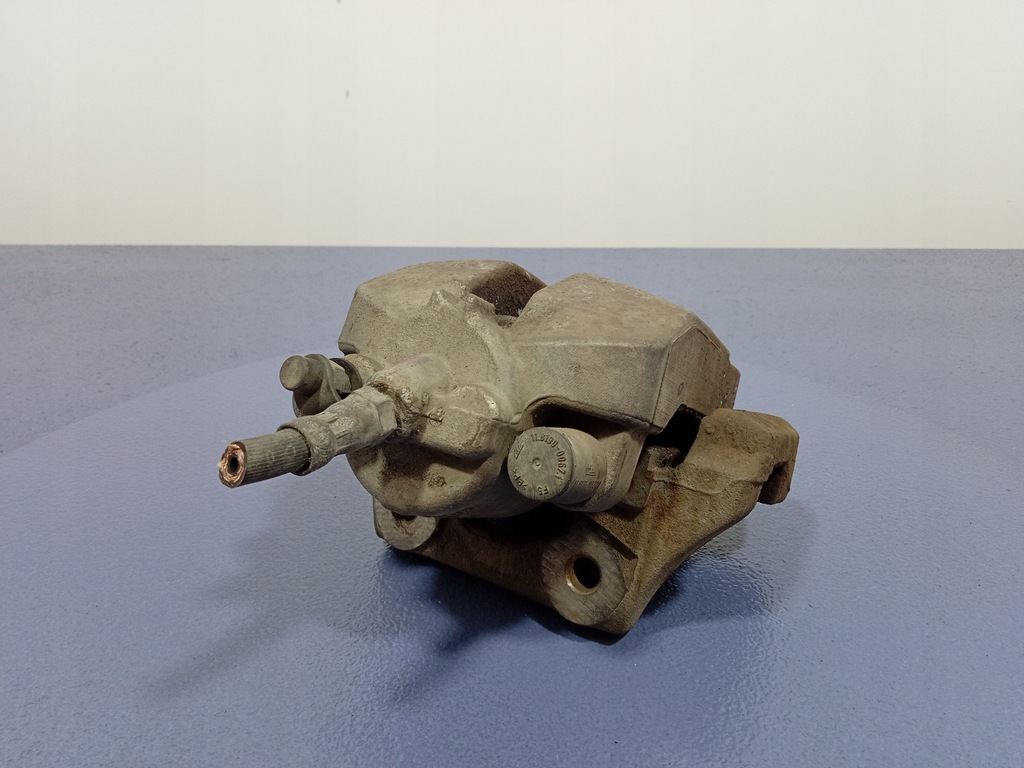 фото №4, Bmw x5 e70 e71 супорт задня правий скоба 44/20