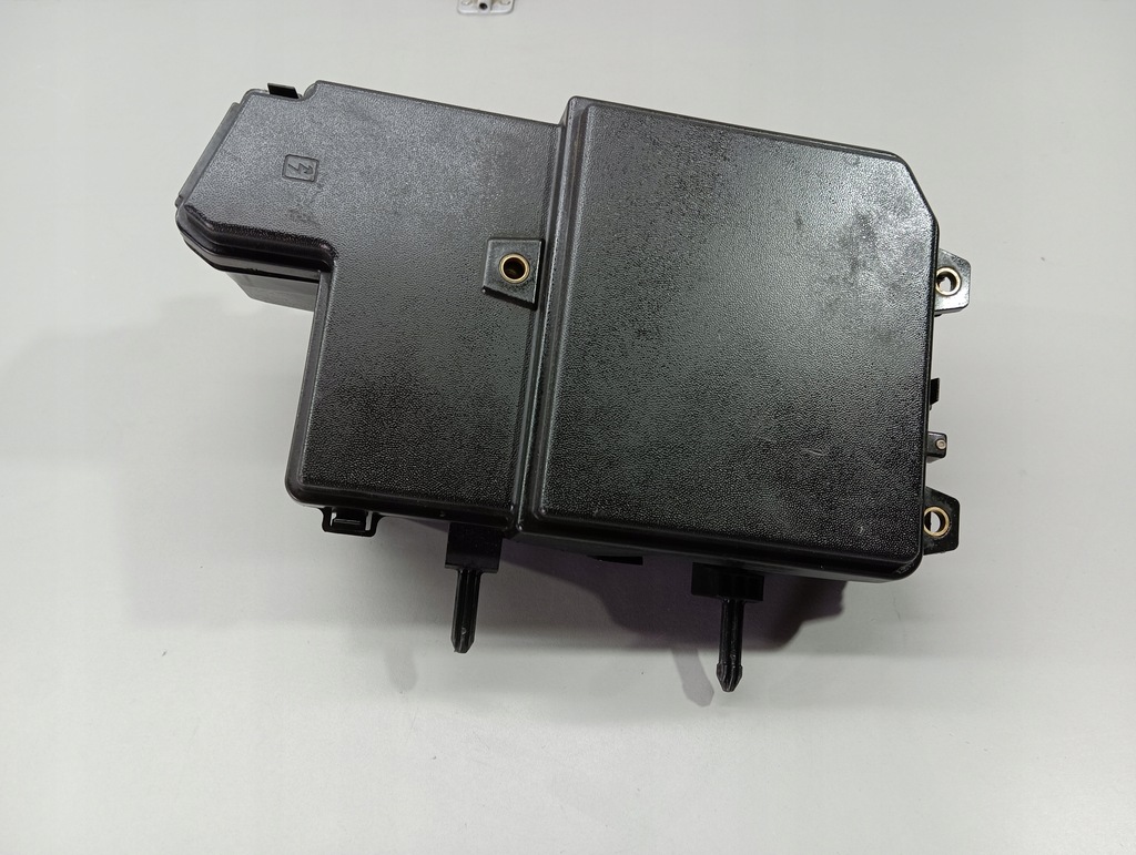 фото №1, Коробка корпус предохранителей renault megane iv talisman espace 252361855r