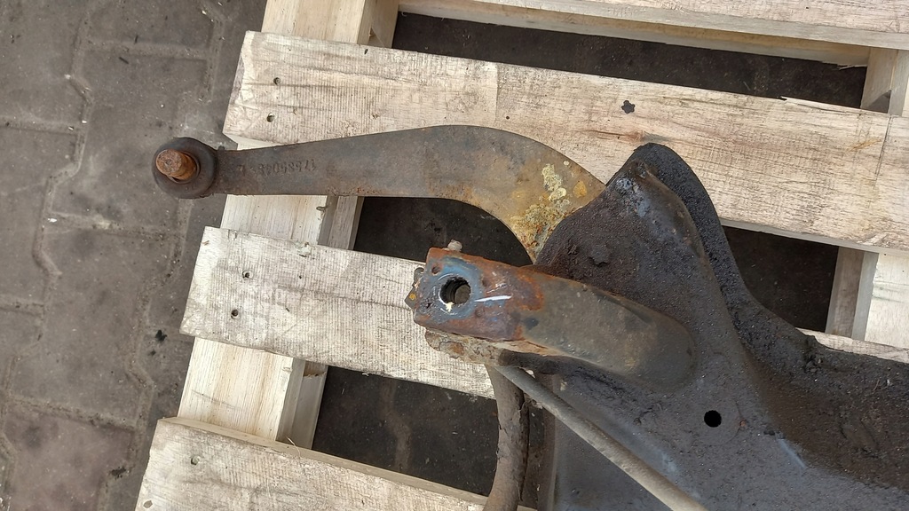 фото №9, Підрамник перед peugeot 206 03r hb