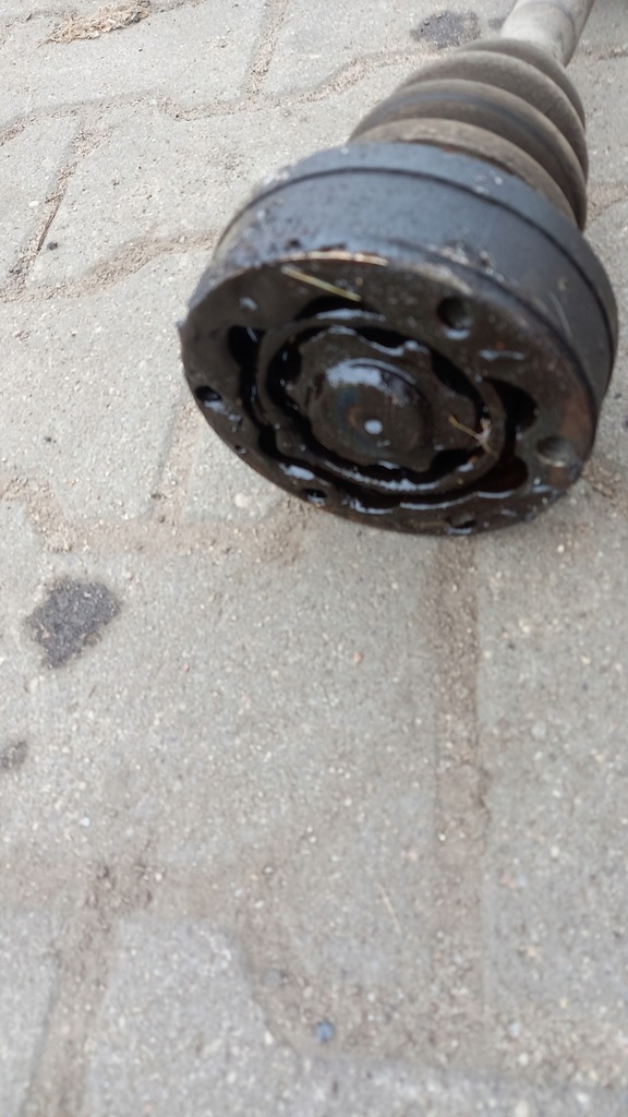 фото №4, Привідний вал права перед toyota previa 01r