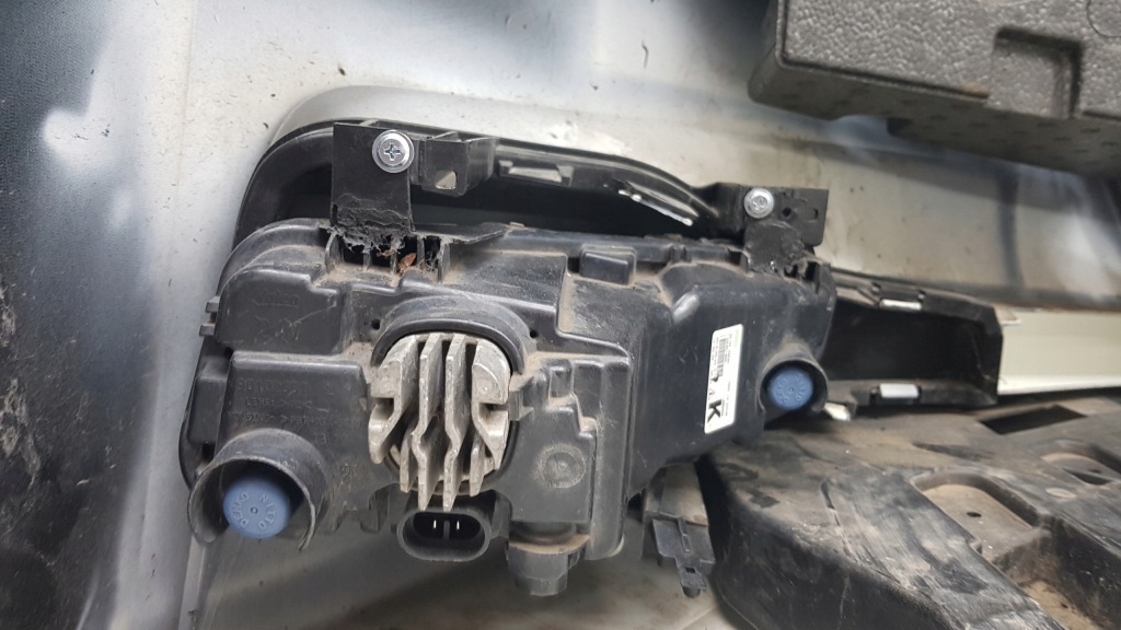 Nissan leaf 2 рестайлинг  2022 - бампер перед 62022-5shoh Доставка