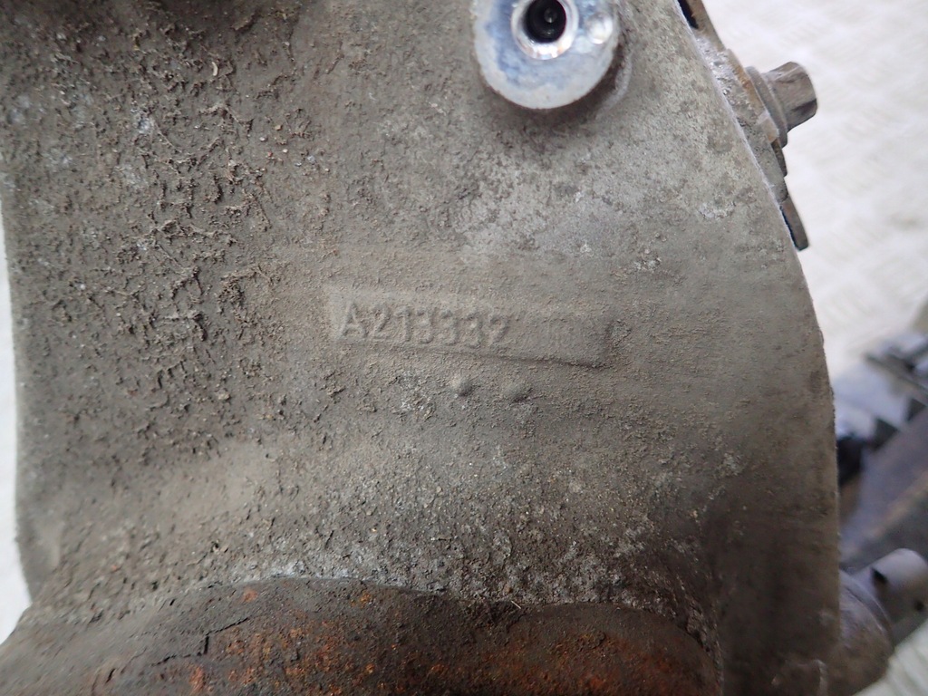 фото №4, Mercedes e w213 6.3amg подвеска поворотный кулак r