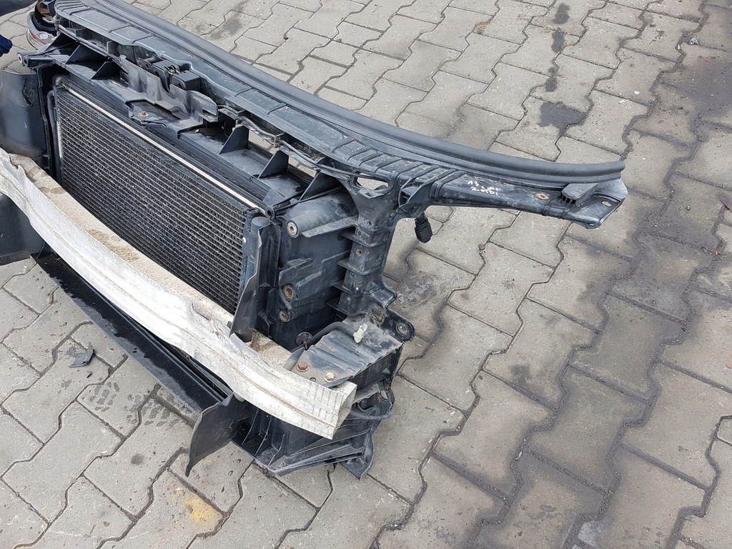 фото №6, Audi a3 8p lift 08r- 2.0 tdi pas передний радиатор
