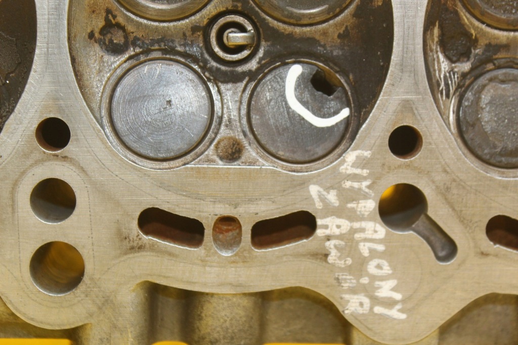 Головка fiat tipo doblo punto syillo idea 1.4 b 16v 843a1000 55268064 в Україні