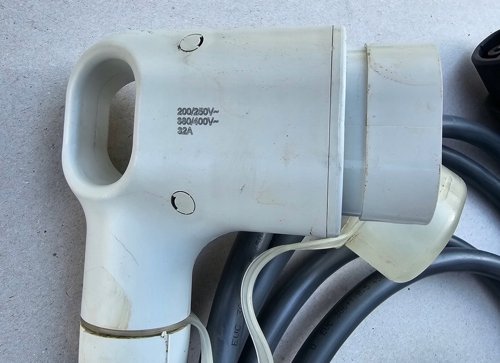 фото №6, Bmw i3 i01 i8 i12 i15 кабель зарядки зарядное устройство