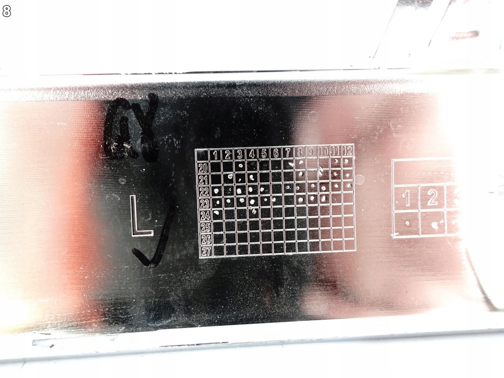 фото №9, Mercedes c-klasa 206 43 e-klasa w214 53 amg молдинг хром na поріг ліва перед