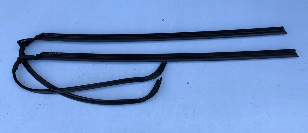 фото №1, Vw scirocco прокладка двері ліва