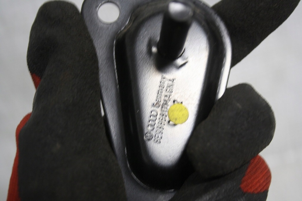 фото №6, Фурнитура крепления сиденье l 8e9886817 audi a6 rs6 c6