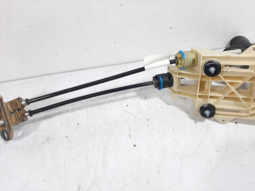 фото №14, Volvo s40 ii 1.6d 06r вибірник домкрат передач троси 5передача 30759424 30711902