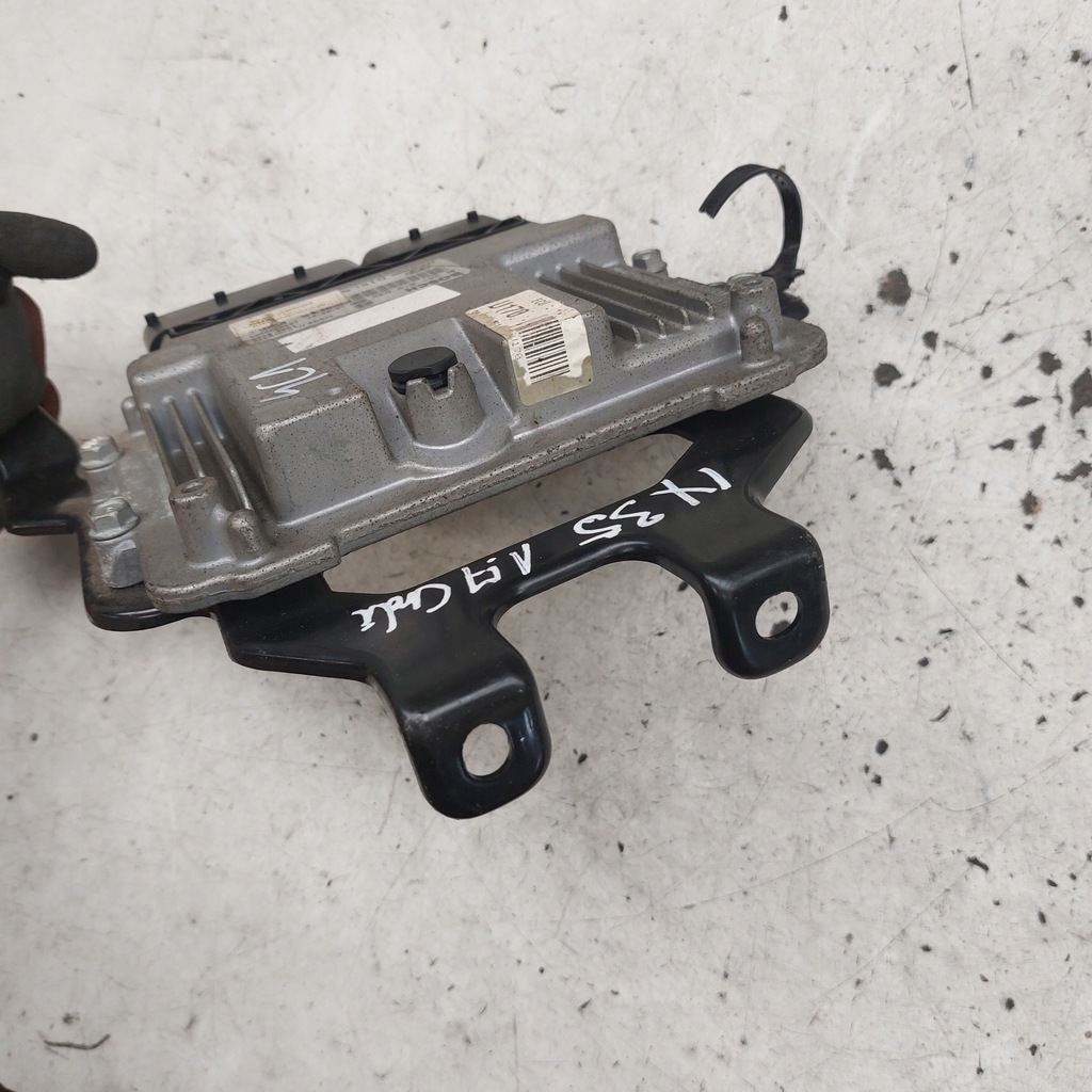 фото №9, Hyundai ix35 1,7crdi 2013 бортовой компьютер двигателя bosch