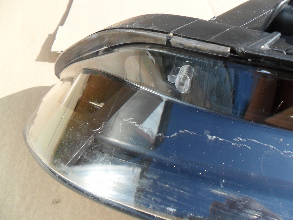 фото №8, Hyundai i20 лампа правая 92102-4p500