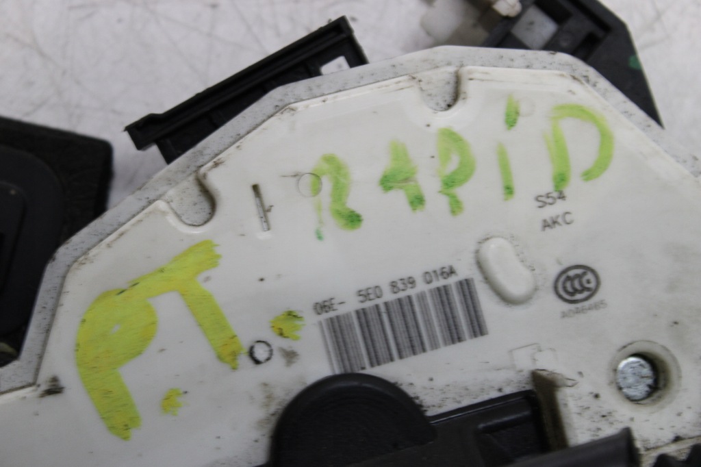 фото №7, Skoda rapid sb замок дверь правый задняя 5e0839016a