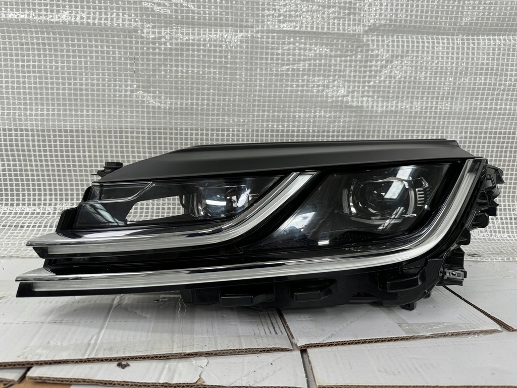 фото №1, Vw arteon левая лампа full led