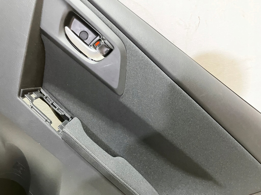 фото №7, Auris ii lift selection обшивка дверь правый задняя