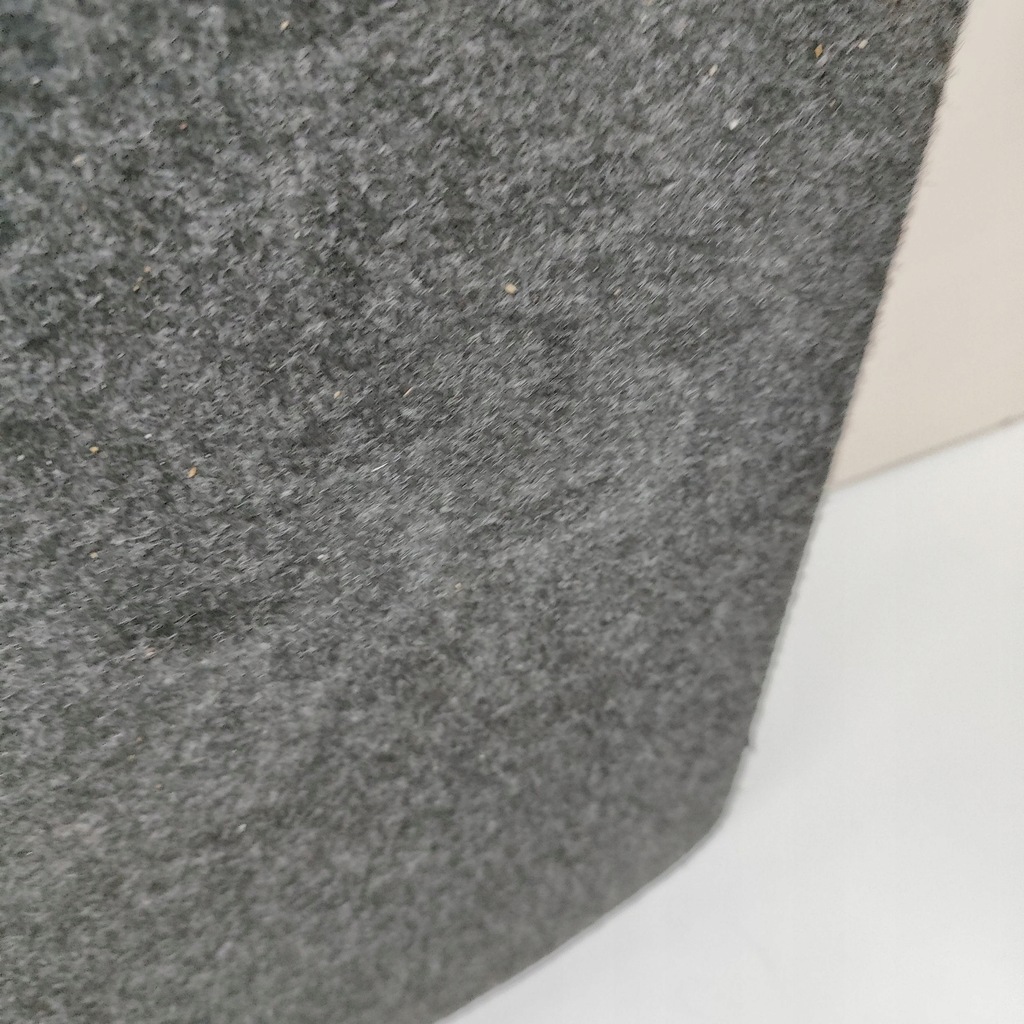 фото №8, Toyota auris e180 2013 обшивка багажника