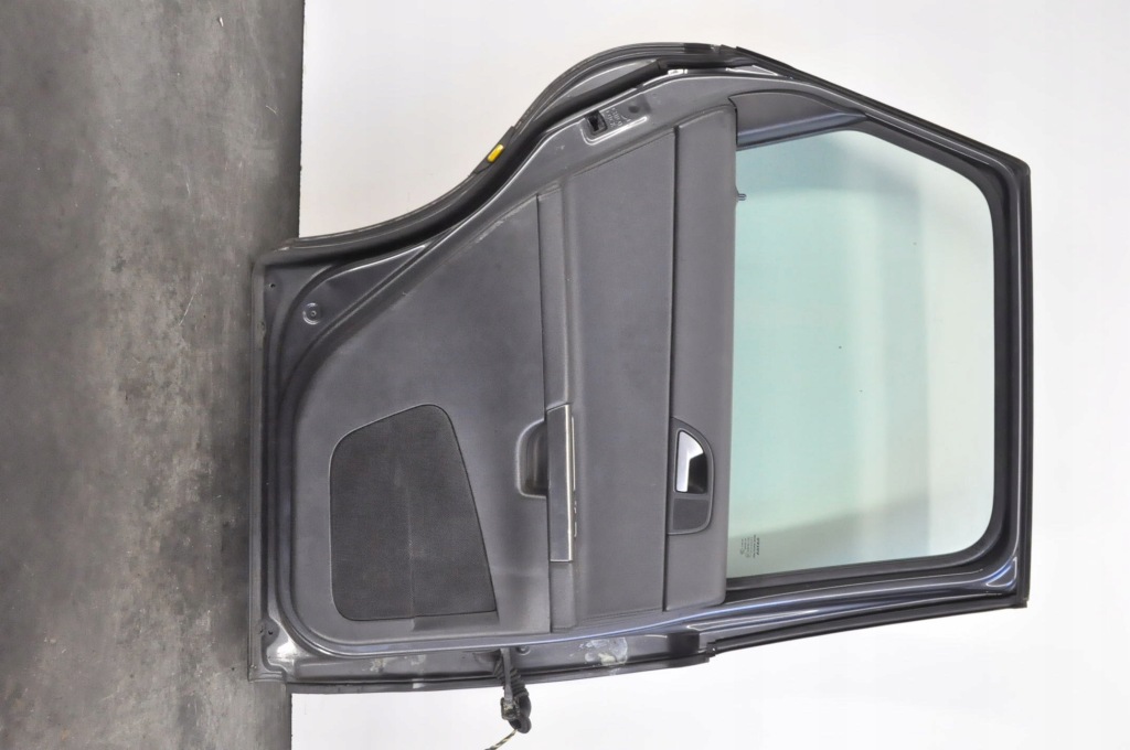 фото №11, Volvo v50 дверь левый задняя задние kombi полный