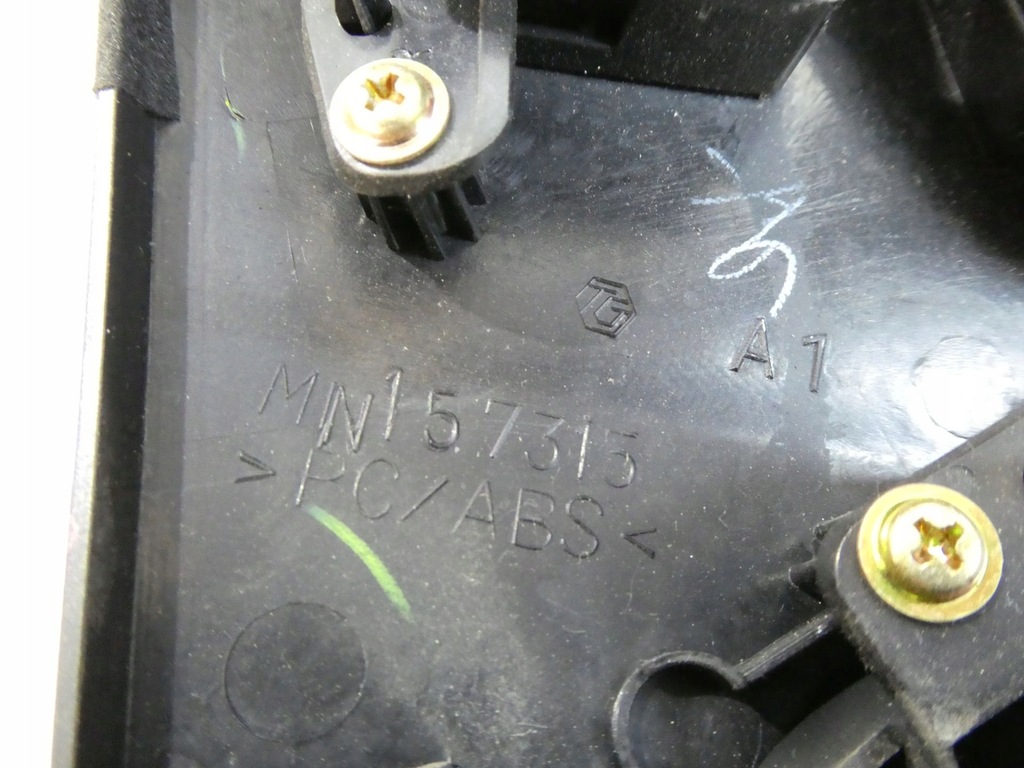 фото №8, Панель обдув кондиціонера ґрати обдув mitsubishi grandis 7820a071