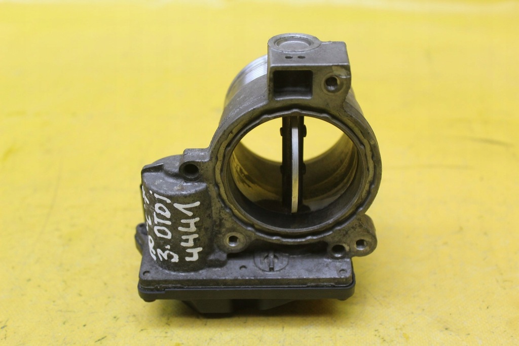 фото №4, Дроссельная заслонка 059145950aa cla a6 c7 3.0 tdi