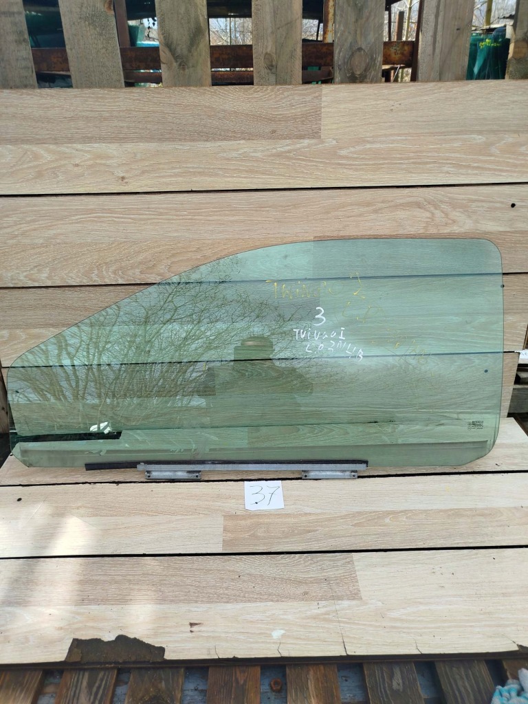 фото №1, Стекло боковая дверь левый перед renault twingo i 3d hb