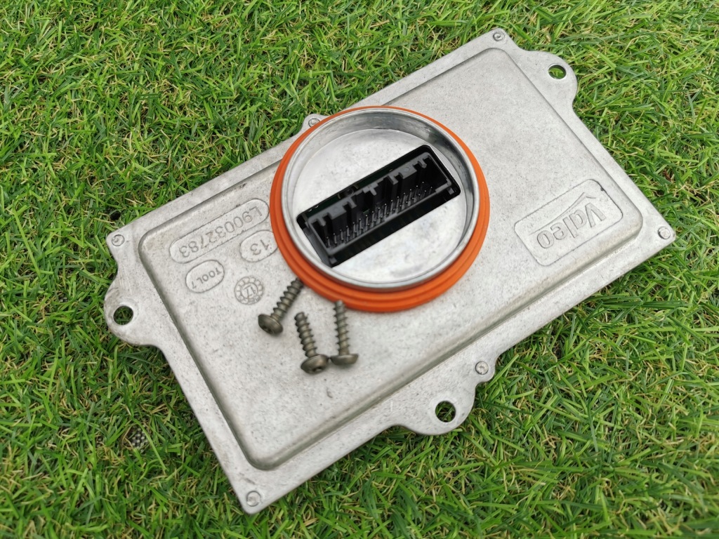 фото №1, Land rover discovery 5 перетворювач 90108729