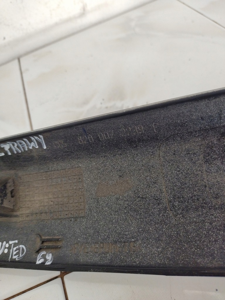 фото №4, 8200072239 молдинг крила задня права renault clio ii