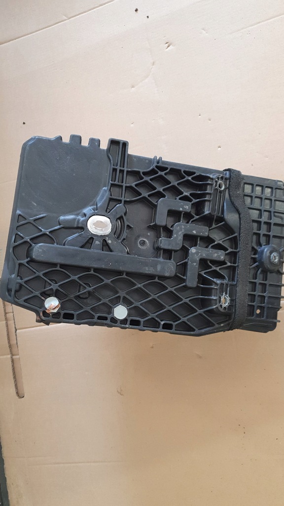 фото №3, Land rover evoque l538 основание корпус аккумулятор оригинальный номер ag9n-10723-ac