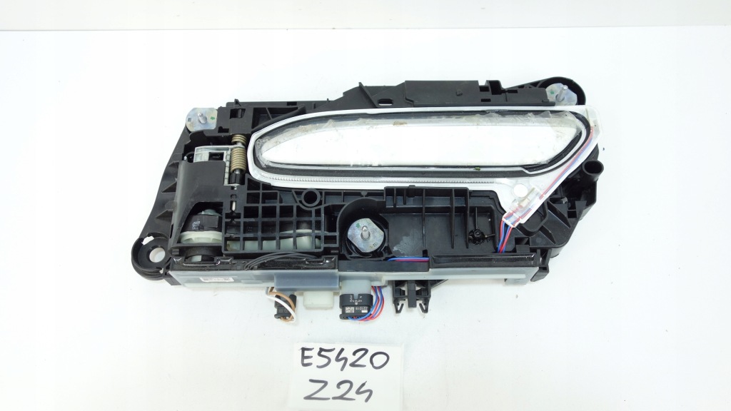 фото №1, Кронштейн ручка наружная левый задняя mercedes s w223 18- a0997609103