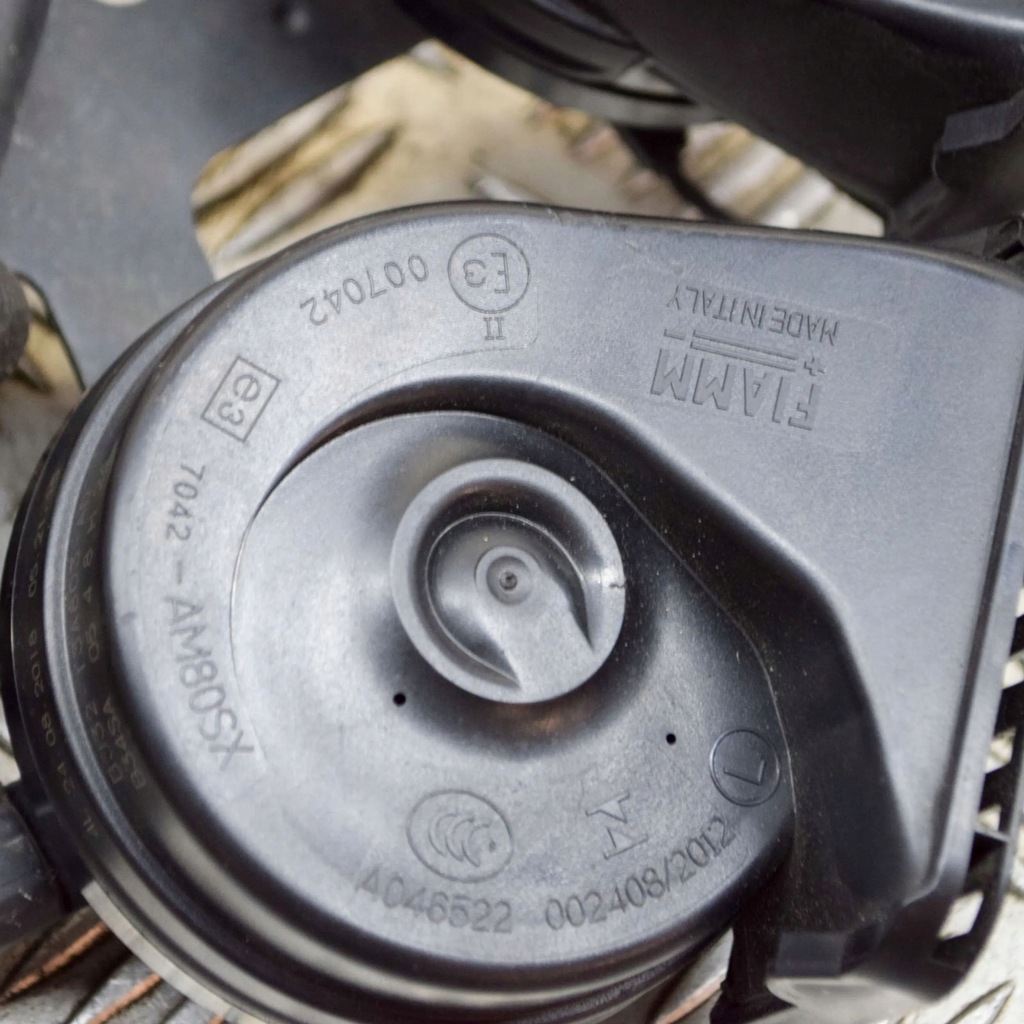 фото №8, Land rover range rover evoque l538 2018 клаксон