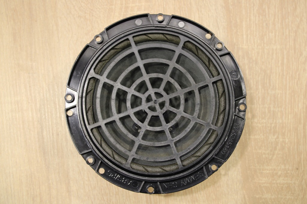 фото №1, Динамік правий задня peugeot 5008 i