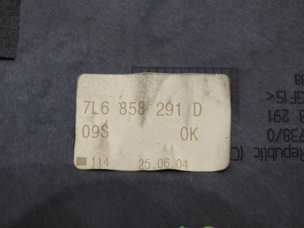 фото №7, Козырёк защита спидометра vw touareg i 7l6858291d