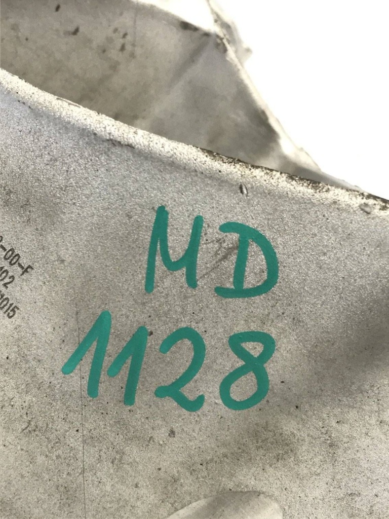 фото №8, Поворотный кулак задняя задняя левая tesla model y 1288411-00-a