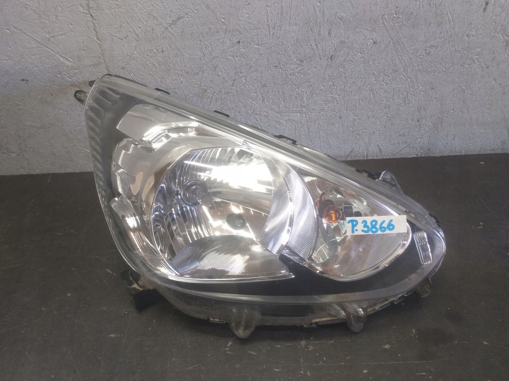 фото №1, Лампа перед правая mitsubishi space star ii 2 13-19