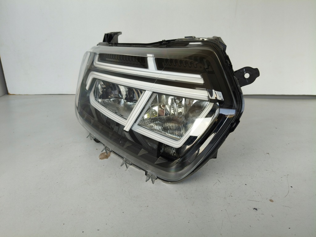 фото №1, Лампа правая фара dacia duster ii lift full led