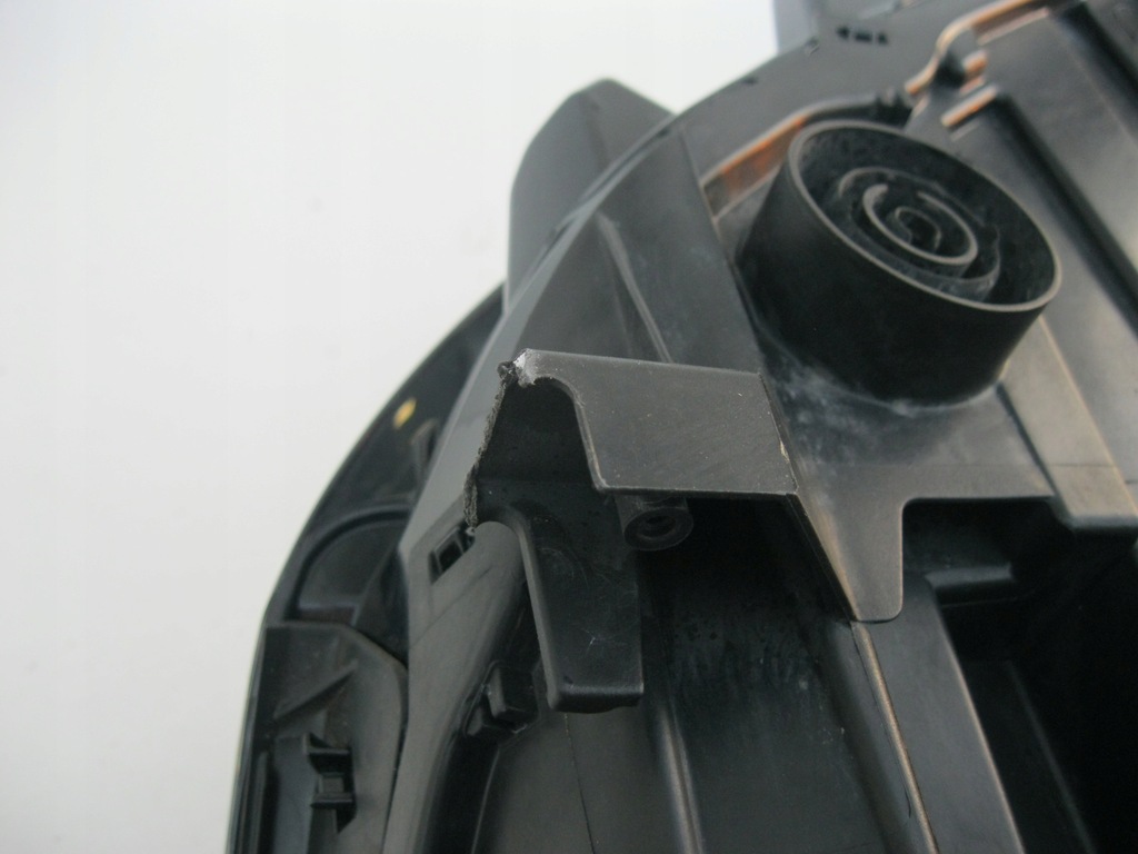 фото №4, Лампа фара правий vw t-roc 17-20 europa