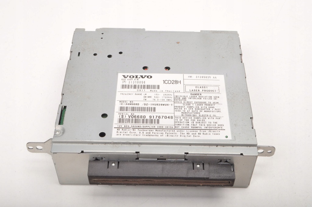 фото №1, Volvo xc90 i радио lift 31310056