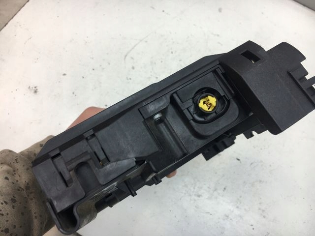 фото №5, Mercedes w204 2.2cdi клемма плюсовая a2045403650