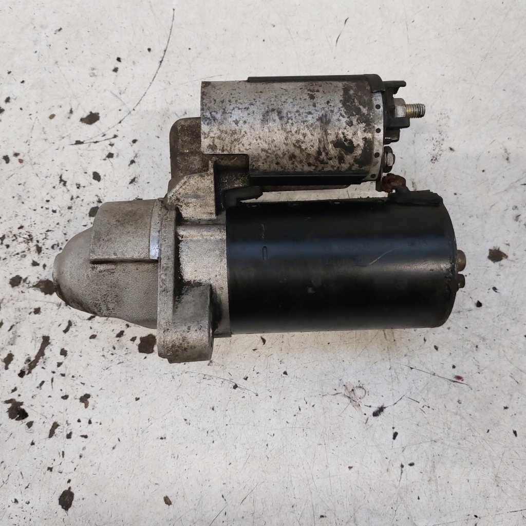 Купити Audi a4 b3 2,4 стартер bosch 0001108174