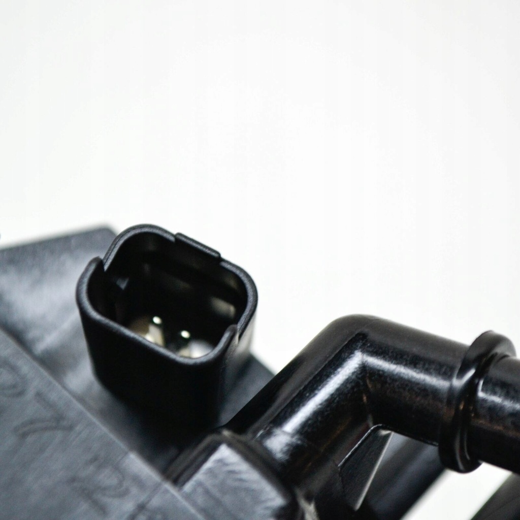 фото №6, Фильтр топлива дизель volvo s40 v50 s60 v60 оригинальный 31422125