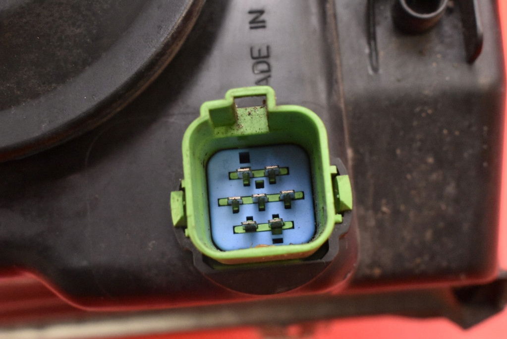 фото №7, Фара правый лампа перед eu 24689800 ford fusion 02-05