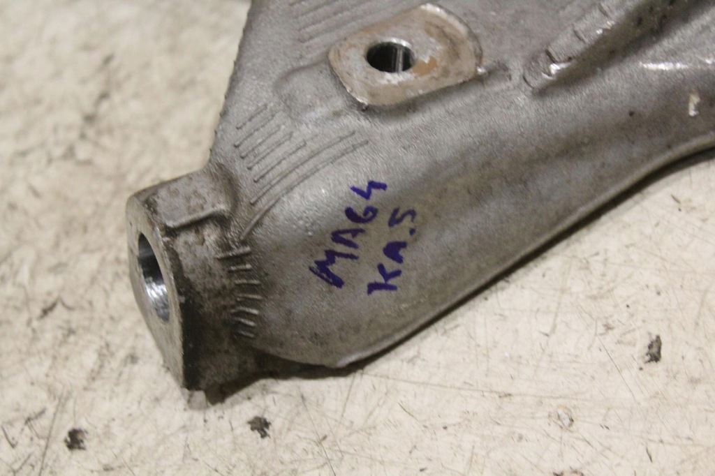 фото №6, Кронштейн кронштейн кронштейн двигателя audi a4 s4 b9 2018