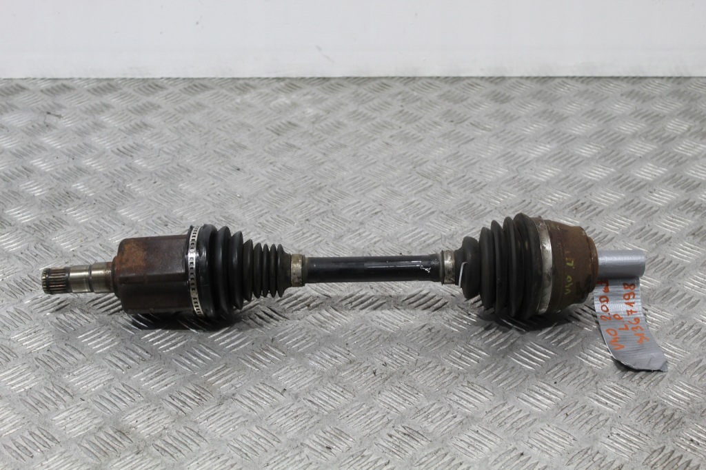 фото №1, Привідний вал лівий перед volvo v40 crosscountry 31367198
