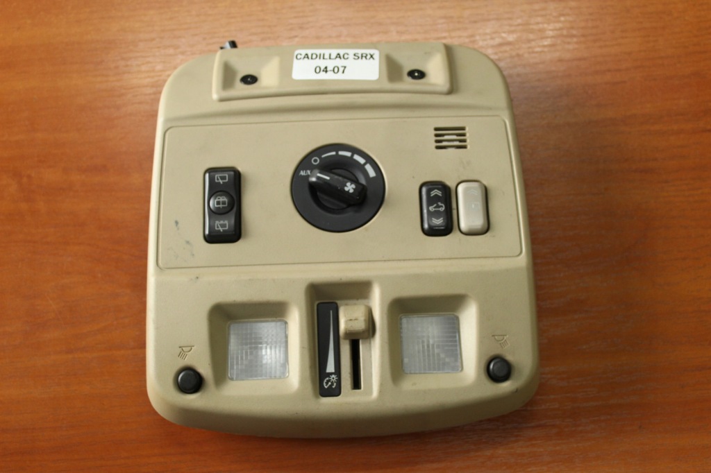 фото №1, Фонари потолочный cadillac srx 04-07