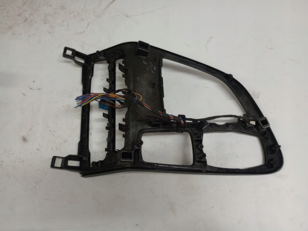 фото №11, Bmw 2 f45 рамка тунель середнього f005921 europa