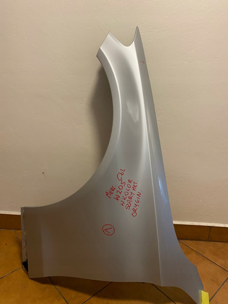 фото №1, Mercedes w205 крыло левый передний оригинал szary